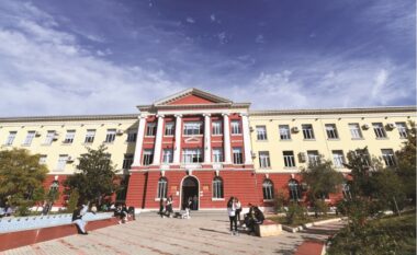 Gati 45% e Universiteteve bosh/ Disa degë drejt zhdukjes, rrethet me rënie drastike