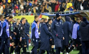 UEFA vendos për sfidën Rumani-Kosovë: Pranohet racizmi, por “dardanët” humbasin ndeshjen