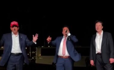 VIDEO/ Festa vazhdon, Trump dhe Musk këndojnë bashkë “God Bless America”