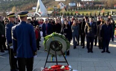 Osmani në Prekaz: Do ta mbrojmë çdo cep të Kosovës