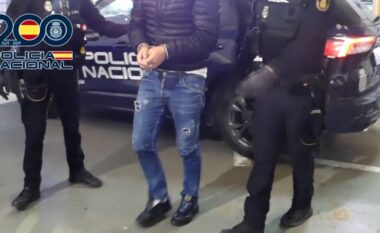 SPAK lëshoi urdhër arrest ndaj tij, kush është shqiptari i përfshirë në vrasjen e Bledar Muçës (EMRI)