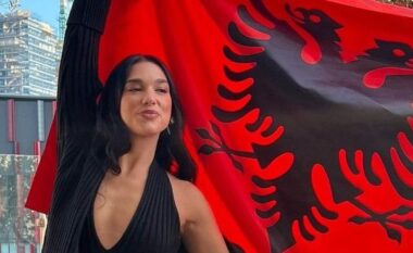 Dita e Pavarësisë/ Dua Lipa uron Shqipërinë me vargjet e himnit kombëtar: Një komb, një flamur