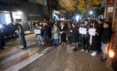 Qytetarët dalin sërish në protestë: Duhet të ketë siguri të përhershme në shkolla