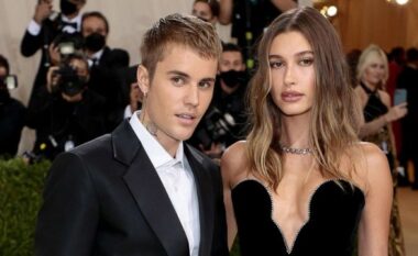 FOTO/ Hailey Bieber falenderon vitin 2024 për këtë gjë