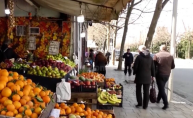 Si po festojnë shqiptarët Vitin e Ri? Dorian Teliti: 300 gram djathë, 3 kokrra domate dhe…