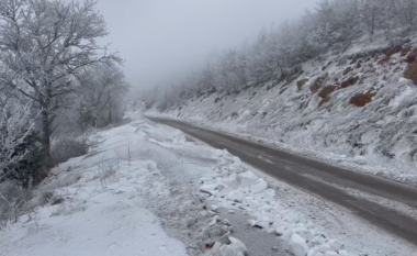 I ftohti i acartë “mbërthen” Bulqizën, temperaturat deri në -10 gradë