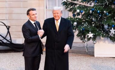 Macron paralajmëron Trump për negociatat e luftës mes Ukrainës dhe Rusisë: Duam paqe!