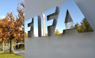 FIFA pezullon Kongon dhe Pakistanin nga të gjitha garat