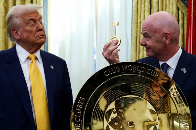 Infantino takon Trump në Shtëpinë e Bardhë, gafa me Francën dhe “Task Force” për Botërorin e 2026-ës