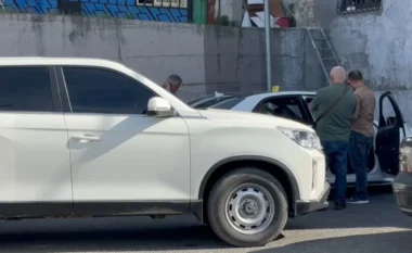 Detaje nga ngjarja e rëndë në Laç/ Pasi fërkuan pasqyrat e makinave, të rinjtë caktuan vendin për t’u sqaruar!