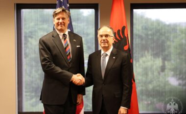 Presidenti Begaj takohet me Zëvendëssekretarin e SHBA në Dayton: Mirënjohje për mbështetjen, ftojmë investitorët amerikanë në vendin tonë
