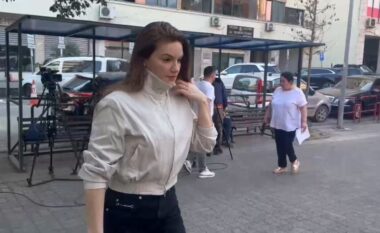 Ajola Xoxa paraqitet në SPAK, do të merret në pyetje nga Prokurorët e Posaçëm