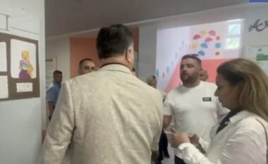 U procedua për incidentin në Vorë, reagon Flamur Noka: Xhoni Asllanaj, nipi dhe shoferi i Albert Xhabaftit. Policia ia njeh mirë skedën