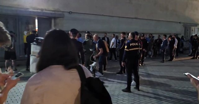 Dh*nuan familjarët e një komisioneri, arrestohen dy persona në Pogradec