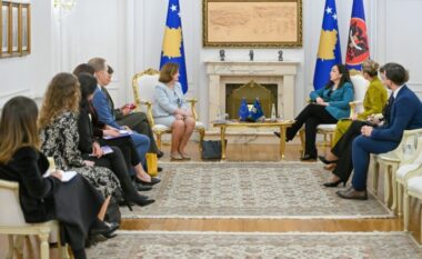 Misioni Vëzhgues i BE-së dorëzon raportin për zgjedhjet 2025, Osmani: Demokracia në vend është në përparim të vazhdueshëm