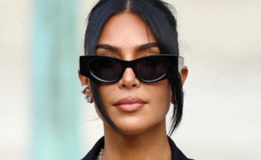 Kim Kardashian mbante bizhuteri në vlerë gjashtë milionë euro në gjyqin në Paris