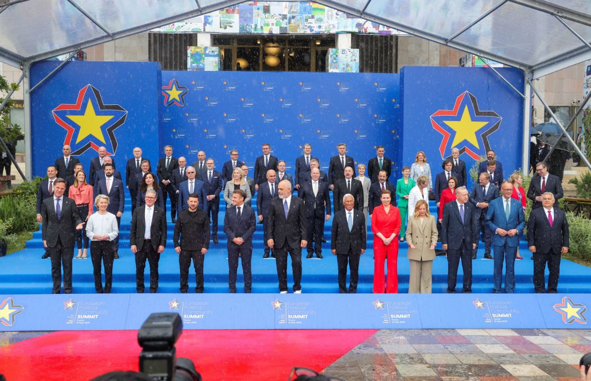 Samiti i Komunitetit Europian, kush janë liderët që u larguan më herët nga Tirana?