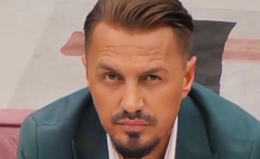 FOTO/ “Nuk po ecë, nuk po ecë” – Blero i pafat në dashuri, ndahet edhe nga e dashura e re