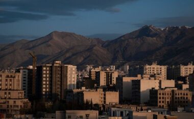 Izraeli mund të sulmojë objektet bërthamore të Iranit