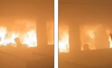 Pamje rrëqethëse, një fëmijë shihet duke vrapuar nëpër shkollën që digjet pas sulmeve vdekjeprurëse izraelite në Gaza