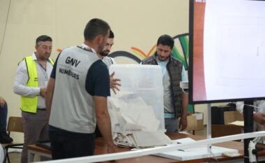 Numërohen 3053 kuti votimi në gjithë vendin/ PS thellon epërsinë ndaj PD me mbi 151 mijë vota. Garë e fortë për vendin e tretë