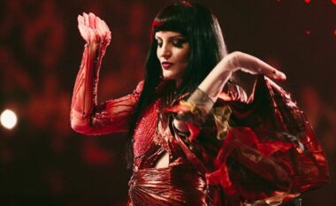 “Ngriti peshë” skenën e Eurovizionit, Beatriçe rrëfen sekretin e performancës së “Zjerm”