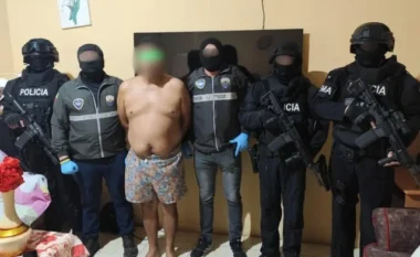 Operacion anti-drogë në Ekuador dhe Spanjë/ Shkatërrohet grupi i transportit të kokainës, mes të arrestuarve edhe shqiptarë!