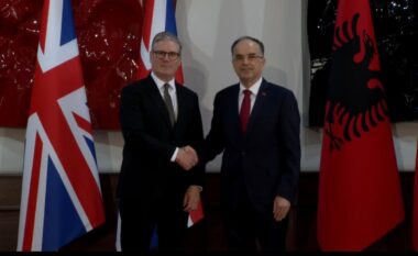 Kryeministri britanik nis vizitën në Tiranë, Keir Starmer takon Begajn në Presidencë