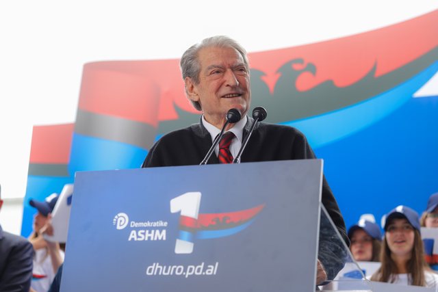 Zgjedhjet e 11 majit/ Berisha: “5D është edhe në Mat”, Agron Malaj është një nga hajdutët më të mëdhenj