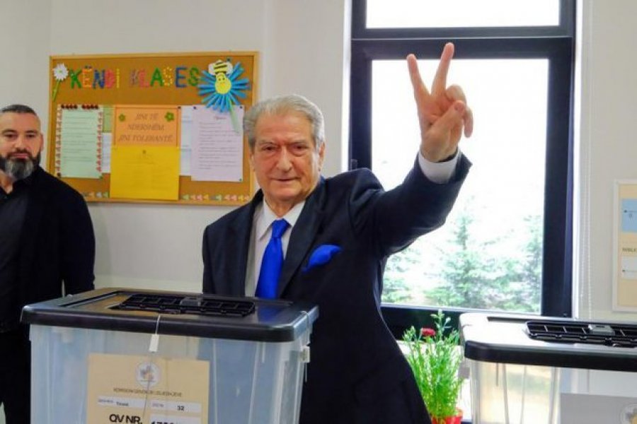 Zgjedhjet parlamentare 2025/ Reagon Berisha: Mirëmëngjes njisha, jeni gati?