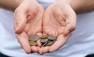 Eurostat: Shqipëria kryeson në Europë me gati gjysmën e popullsisë në varfëri