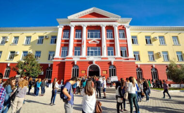 Matura 2025/ Rihapet portali për aplikimet në Universitete, data e aplikimeve me Formularin A1/A1Z, procedura që duhet të ndjekin