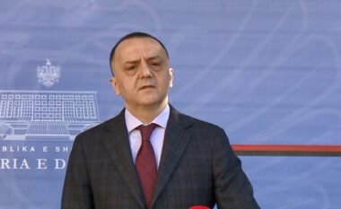 Jemi zemërthyer/ Politikanë e gazetarë reagojnë për vdekjen e papritur të Artan Lames: Iku kur po notonte në pasionin e tij…