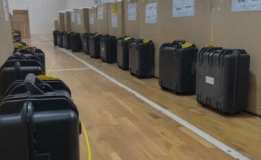 Zgjedhjet e 11 Majit/ Nis shpërndarja e materialeve zgjedhore në Kukës dhe në qarkun e Korçës