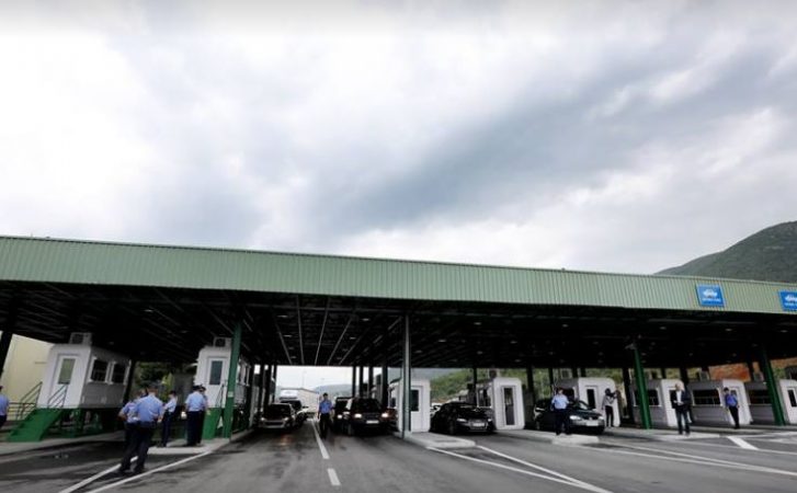I shpallur në kërkim nga autoritetet gjermane për grup kriminal dhe mashtrim, arrestohet 22-vjeçari në pikën kufitare të Morinës