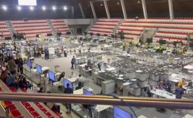 Votat e Diasporës/ Mbeten edhe 49,448 zarfa të panumëruara, KQZ merr sot vendimin për votat e Greqisë