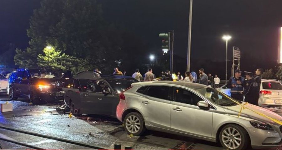 Përplasje makinash dhe sherr me leva, çfarë ndodhi gjatë natës në Tiranë (VIDEO)
