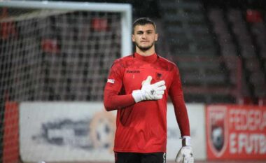 Theu rekord në Kosovë, ish portieri i Kombëtares U-21 të Shqipërisë Vokli Laroshi në qendër të merkatos