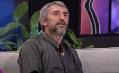 Më dhemb shumë/ Aktori Xhevdet Jashari: Më mirë thuaj jam serb, se kosovar, s’ka kosovarë, ka vetëm shqiptarë