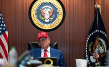 Publikohen pamje nga Dhoma e Situatave të Emergjencës në Shtëpinë e Bardhë, ja si Trump ndoqi live sulmet e SHBA ndaj Iranit
