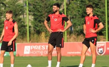 Ndeshja Shqipëri-Serbi, nga mbrojtja te mesfusha dhe krahët e sulmit, trajneri Sylvinho skicon sot formacionin