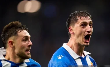 “Prapaktheu” për Marash Kumbullën, mbrojtësi shqiptar përgatitet për Serie A