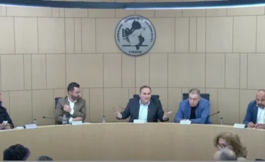 Pretendime për manipulim në vota, KAS vendos për rinumërim të 126 kutive në Durrës, nën shqyrtim dhe votat e diasporës