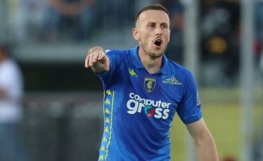 E BUJSHME/ Ardian Ismajli pranë akordit me klubin e Superligës, mungon vetëm zyrtarizimi