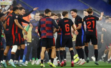 Tetë lojtarë do të largohen nga Barcelona, klubi synon të ulë pagat dhe të fitojë miliona euro