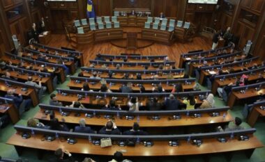 Kosovë/ Dështon për herë të 25-të konstituimi i Kuvendit, vazhdon bllokada