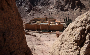 Pjesë e UNESCO-s/ Egjipti dhe Greqia bien dakord të mbrojnë statusin e manastirit të Malit Sinai