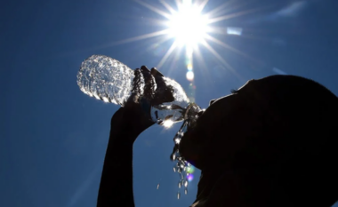 “KINI KUJDES!”/ Agjencia e Mbrojtjes Civile paralajmëron qytetarët: Në ditët në vijim temperaturat do të arrijnë deri në 40°C