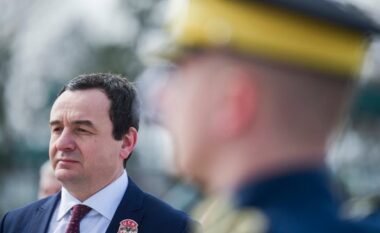 Analiza e REL-it: Kosova në krizë, por bota shikon nga ana tjetër