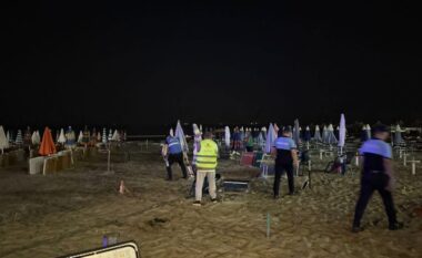 Bashkia e Durrësit aksion për lirimin e plazheve publike